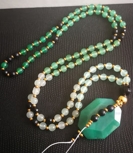 GREEN OMBRE DELIGHT NECKLACE